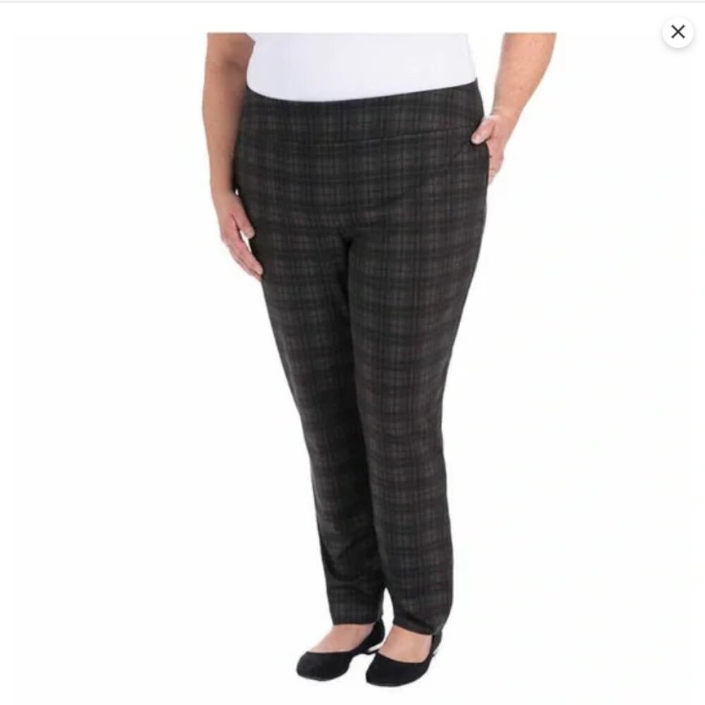 Dalia Charcoal Gray Plaid Ankle Cropped Pants - Plus Size XL
